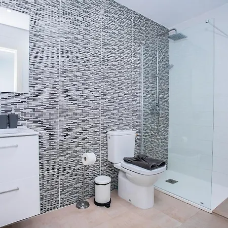 3-bed In Playa Blanca By Retreat Villas * פלאיה בלנקה